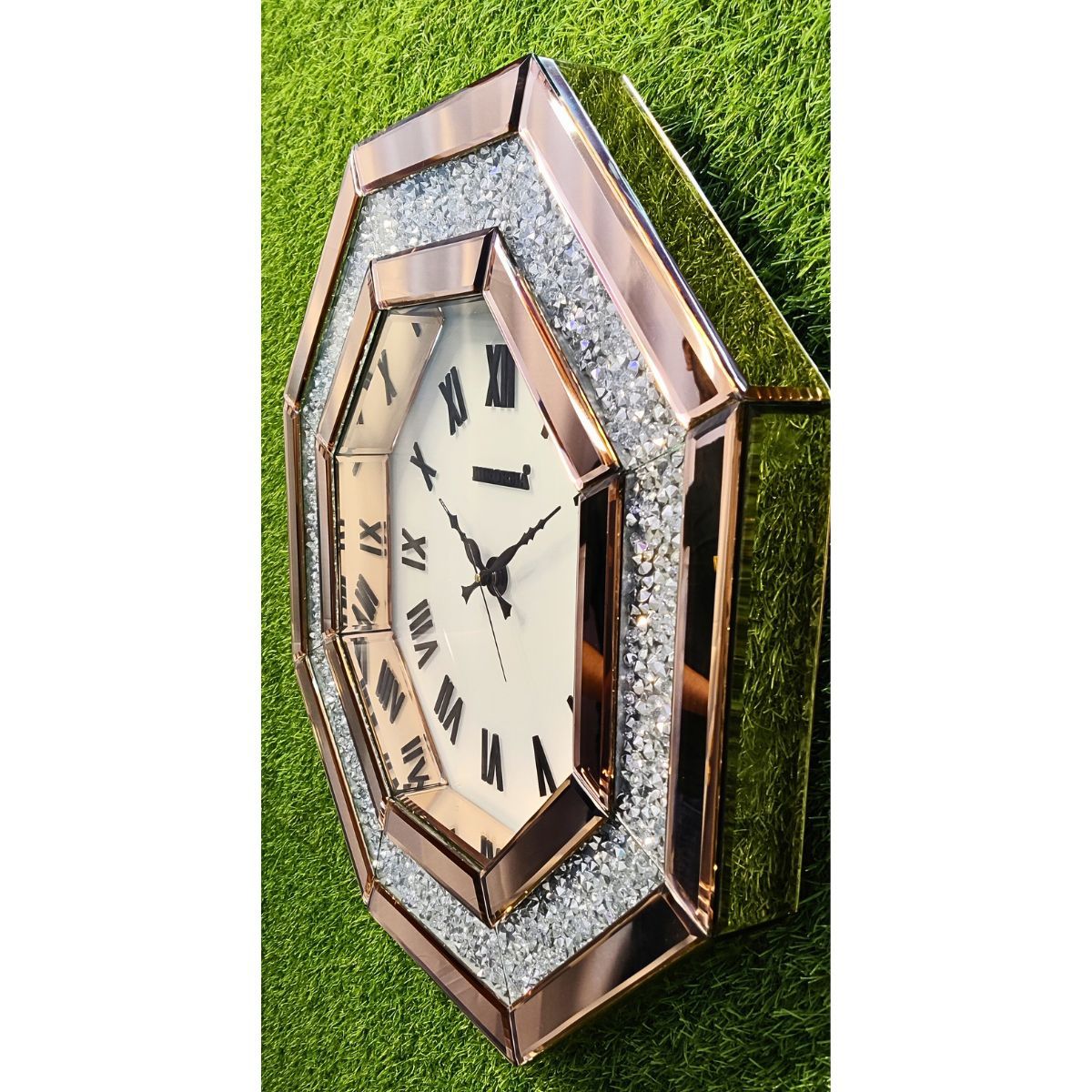 Diamond Crystal Octagon Shape Mirror Wall Clock thumbnail Diamond Crystal Octagon Shape Mirror Wall Clock thumbnail