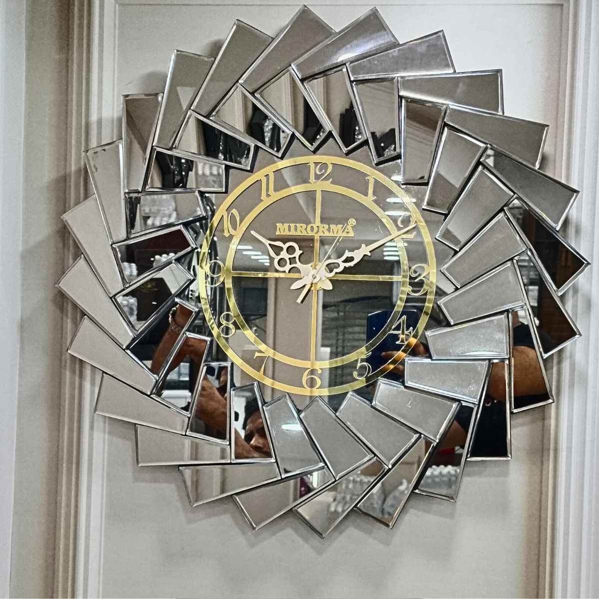 Decorative Mirror Wall Clock with Updown Style Decorative Mirror Wall Clock with Updown Style