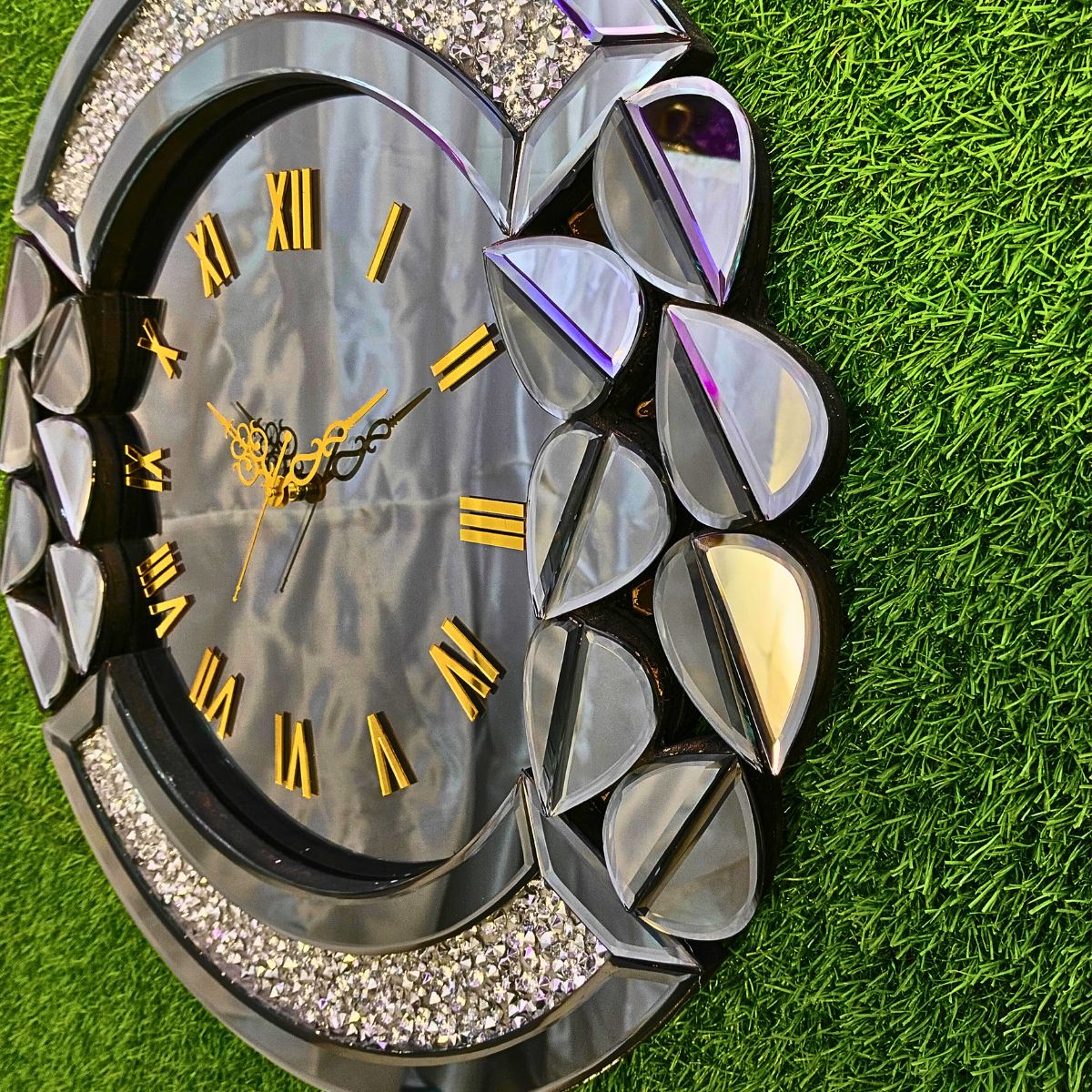 Mirror Wall Clock Leaf Style Diamond Crystal thumbnail