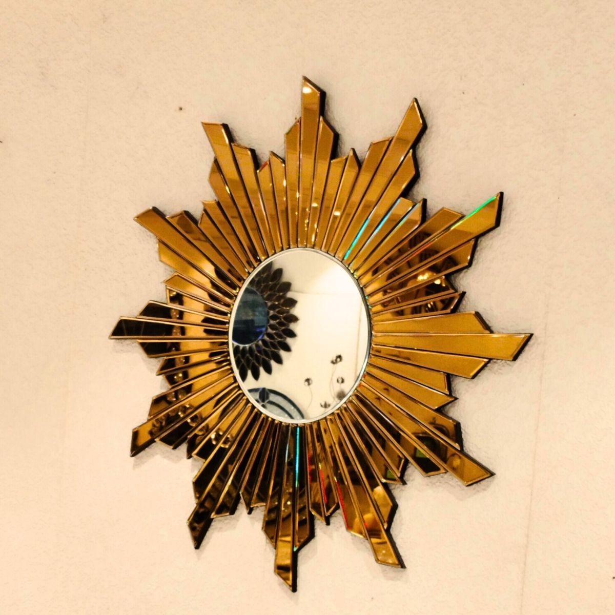 Gold Plated Round Wall Mirror With Rose Gold Color thumbnail