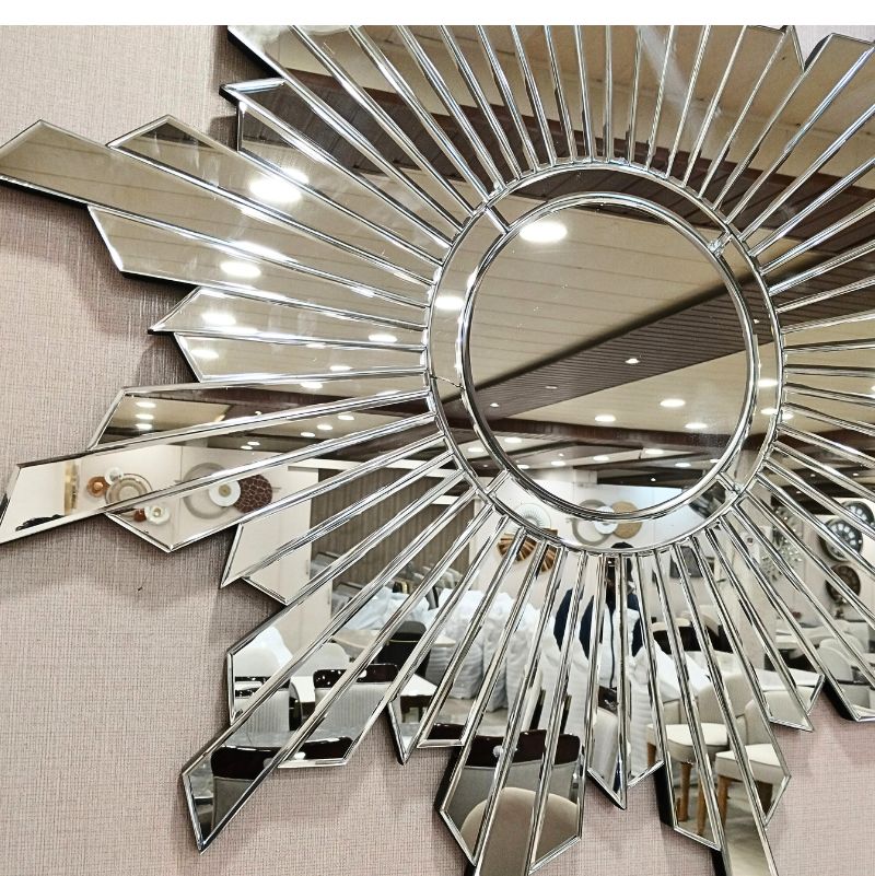 Sunbrust Wall Mirror fUll finshed & Round Shape thumbnail