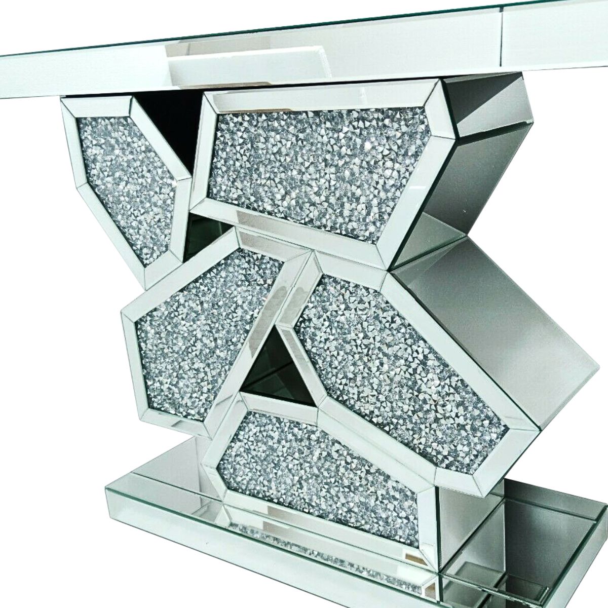 Luxury Console Tables – Elevate Your Home Decor thumbnail Luxury Console Tables – Elevate Your Home Decor thumbnail